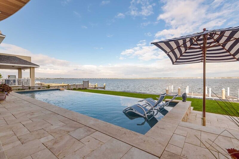 160 Bay Road