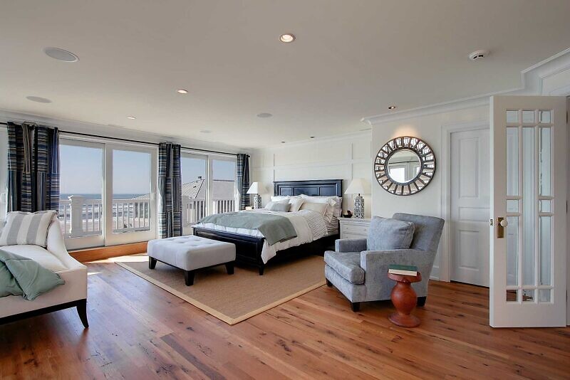 104 Pelham Ave