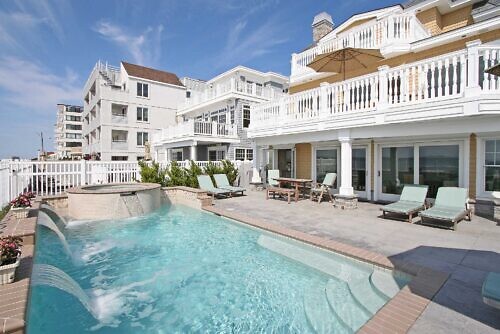 118-BEACH-Pool-1