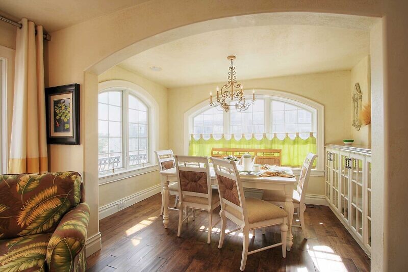 1556 Boardwalk