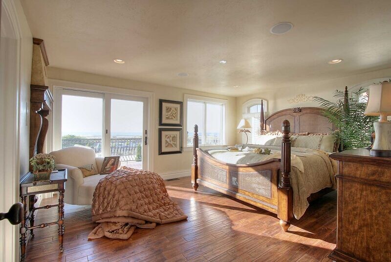 1556 Boardwalk