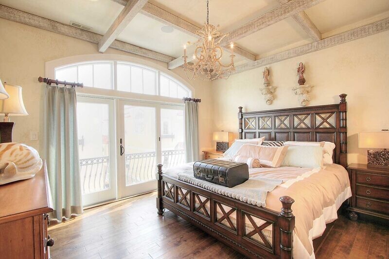 1556 Boardwalk